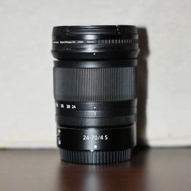 NIKKOR Z 24-70mm f/4 S ズームレンズ おまけ付き