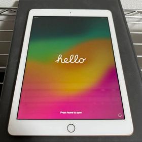 iPad (6th generation) Wi-Fi + Cellular