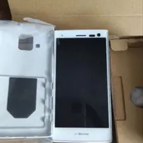 【未使用新品】docomo ELUGA V P-06D フルセット オマケ付き