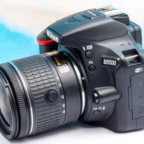 ニコン Nikon D5500 スマホ転送機能付⭐️ 高画質2416万画素⭐️