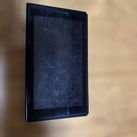 Nintendo Switch 本体