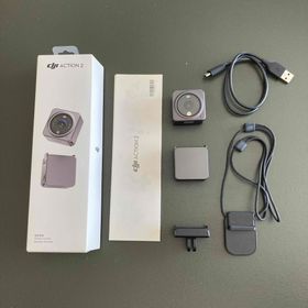 ディージェイアイ(DJI)のdji ACTION 2(ビデオカメラ)