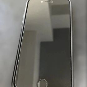 値下げ iPhone SE 第3世代（SE3）128GB ブラック本体