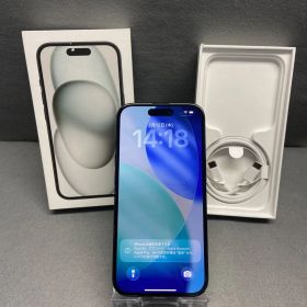 美品 国内版 SIMフリー iPhone15 256GB ブラック色