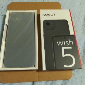 AQUOS wish5 ブラック 黒 新品 スミ SH-52F ケース付き