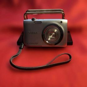 ニコン COOLPIX A100