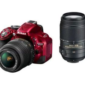 【中古】Nikon デジタル一眼レフカメラ D5200 ダブルズームキット AF-S DX NIKKOR 18-55mm f/3.5-5.6G VR/ AF-S DX NIKKOR 55-300mm f/4.5-5.6G ED VR レッド D5200W
