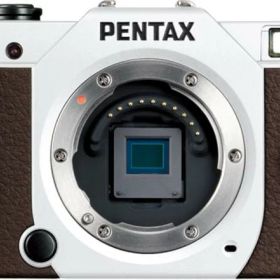 【中古】PENTAX ミラーレス一眼 Q10 ボディ ホワイト/ブラウン015 Q10 BODY WH/BR 015 12231当店保証30日間 人気モデル 高画質 売れ筋