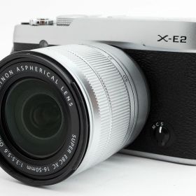 【中古】富士フイルム フジフィルム Fujifilm X-E2 シルバー レンズセット 美品 Wi-Fiでスマホへ転送