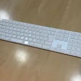Apple Magic keyboard テンキー付き 日本語（JIS）【箱付】