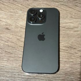 【土日限定】Apple iPhone 16Pro ブラックチタニウム本体