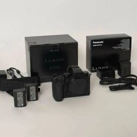 【週末限定値下げ】 LUMIX S5IIX+バッテリーx2+純正充電器