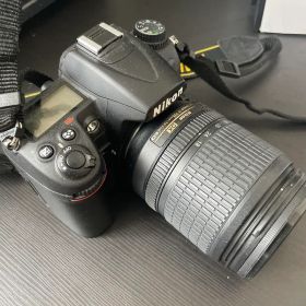 【値下げ中！】Nikon D7000 デジタル一眼レフカメラ