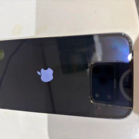 Apple iPhone 12 ブラック