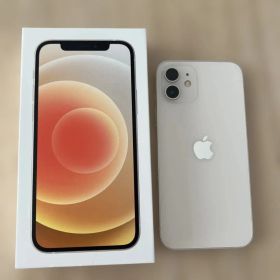 Apple iPhone 12 ホワイト 本体