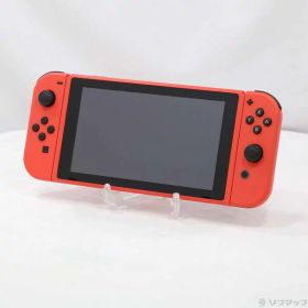 【中古】Nintendo(任天堂) Nintendo Switch マリオレッド×ブルー セット 【258-ud】