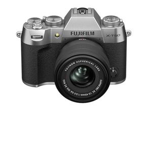 【中古】「非常に良い」富士フイルム(FUJIFILM) ミラーレス一眼カメラ X-T50 レンズキット(XF15-45) シルバー F X-T50LK-1545-S(ミラーレス一眼)