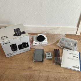 Canon EOS kiss M カメラ ホワイト 新品