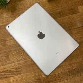 iPad 第９世代 64GB 10.2インチ シルバー Wi-Fi モデル版 送料無料