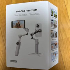 Insta360Flow2Pro (磁気スマートフォンマウント・ライト付き)