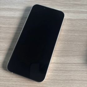 iPhone 13 ホワイト Apple simフリー