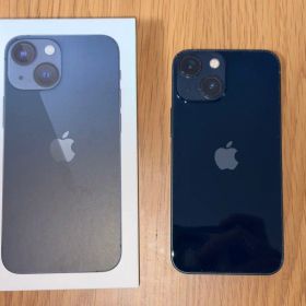 Apple iPhone 13 ミッドナイト 本体
