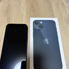 Apple iPhone 13 新品¥27,980 中古¥22,700 | 新品・中古のネット最安値