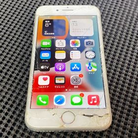 桑*鶴様 N135 iPhone8 64GB シルバー SIMロック解除済