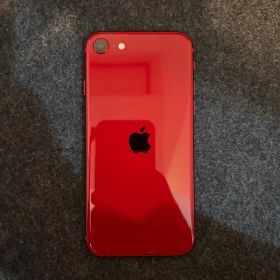 美品 iPhone SE 第3世代 64GB レッド バッテリ100% 255