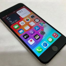 【金モバ】★大特価★良品★simフリー★iPhone SE 第3世代 (SE3)/64GB★スターライト★バッテリー80％★利用制限〇★Apple★ios★