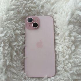 iPhone15 ピンク 256gb