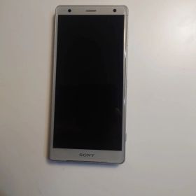 Xperia xz2 リキッドシルバー