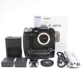 ■シャッター数19908枚！新品同様■ OLYMPUS OM-D E-M1X ボディ ミラーレス一眼カメラ オリンパス