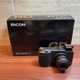 RICOH GR Ⅱ 新品 64,300円 中古 19,800円 | ネット最安値の価格比較