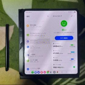 Samsung Galaxy Z Fold4 本体