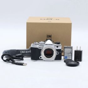 OM SYSTEM ミラーレス一眼 OM-5 シルバー #4699