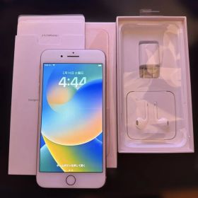 Apple iPhone 8 Plus 本体 イヤホン充電器未使用