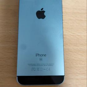 Apple iPhone SE スペースグレー 4インチ