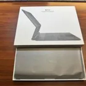 iPad Magic Keyboard US配列 MXQT2LL/A 箱付