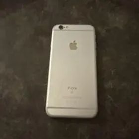 Apple iPhone 6 シルバー 本体