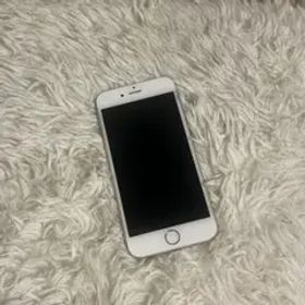 Apple iPhone 6 シルバー 本体