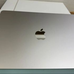 MacBook Air M2 2022 スターライト 16GB 512GB