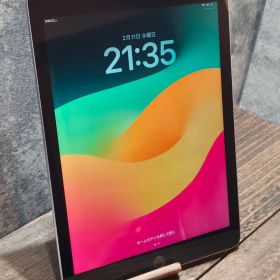 iPad 第6世代 32GB wifiモデル タブレット s66