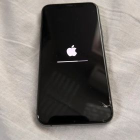 Apple iPhone 11proスペースグレー 本体