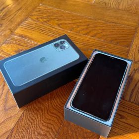iPhone 11 Pro ミッドナイトグリーン 256 GB Softbank