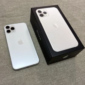iPhone11Pro 256GB シルバー SIMフリー 利用制限なし 箱付き