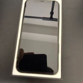 【激レア】iPhone 11 Pro256GB 電池100%カメラ消音香港モデル