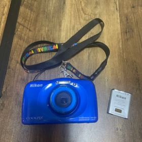 Nikon COOLPIX s33 青