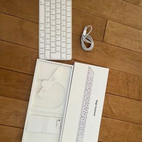 Apple 純正 Magic Keyboard 日本語配列 ホワイト