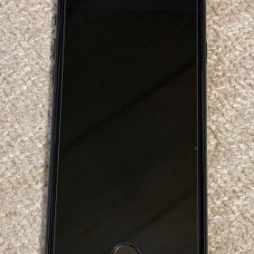 フィルム&ケース付 iPhone SE2 ブラック 128GB SIMフリー